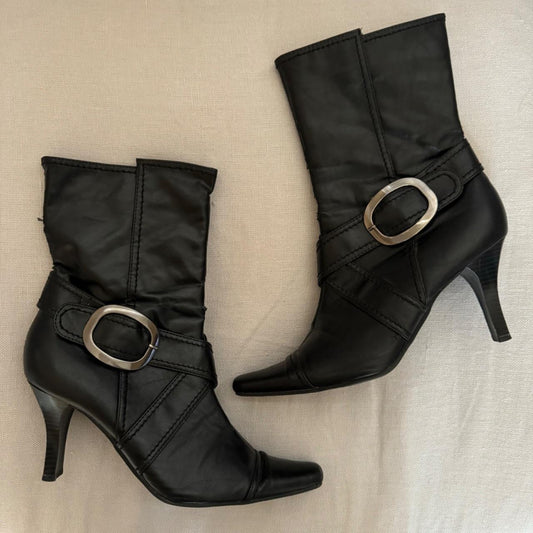 Black Buckle Pointed Boots